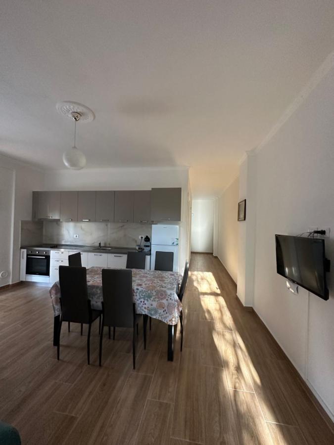 Vlora Central & Comfy Apartment 外观 照片
