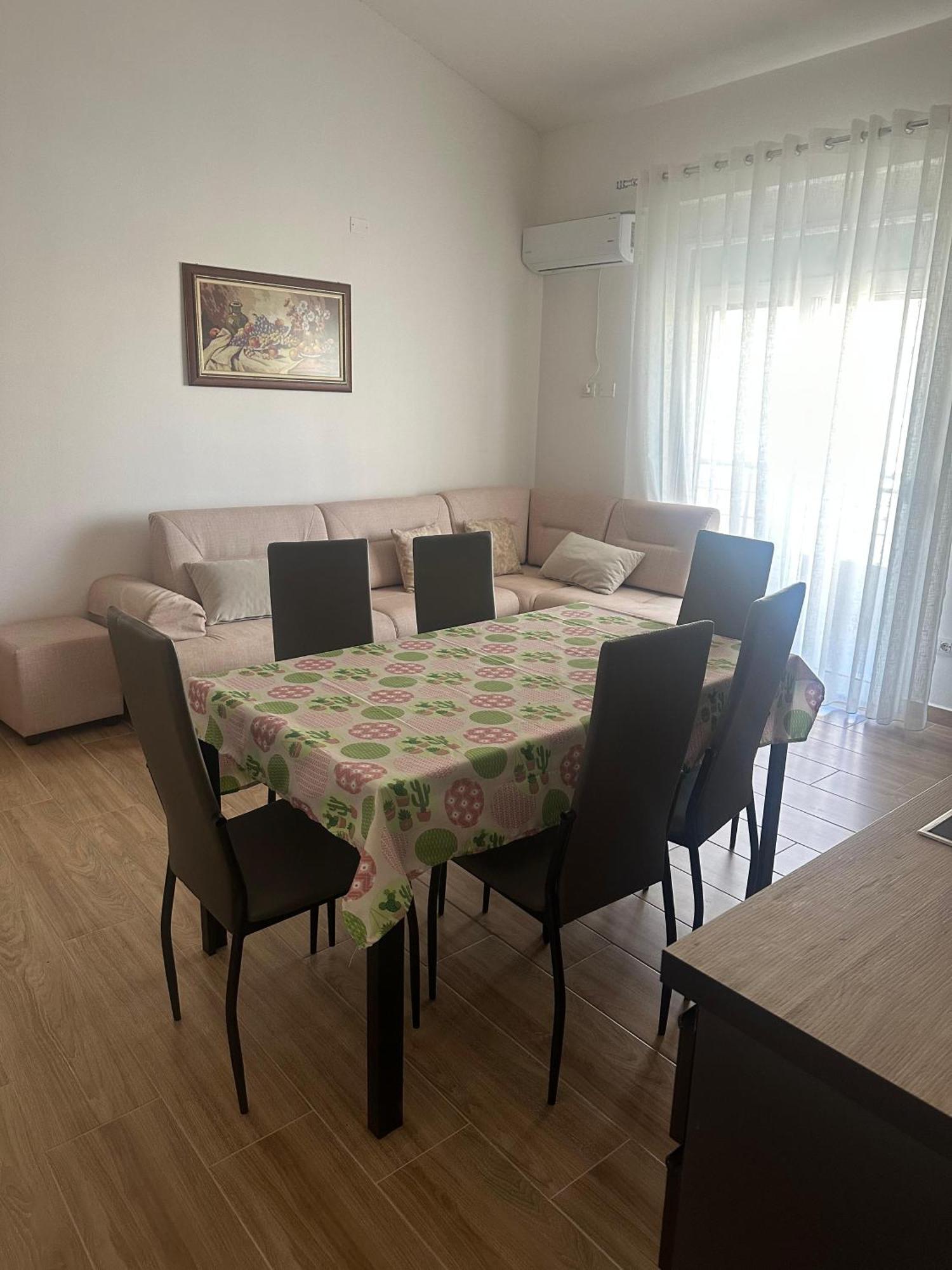 Vlora Central & Comfy Apartment 外观 照片